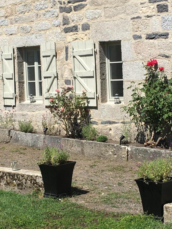 La Cure Grande Maison De Charme De 2 A 14 Personnes Saint-Urcize Exterior foto