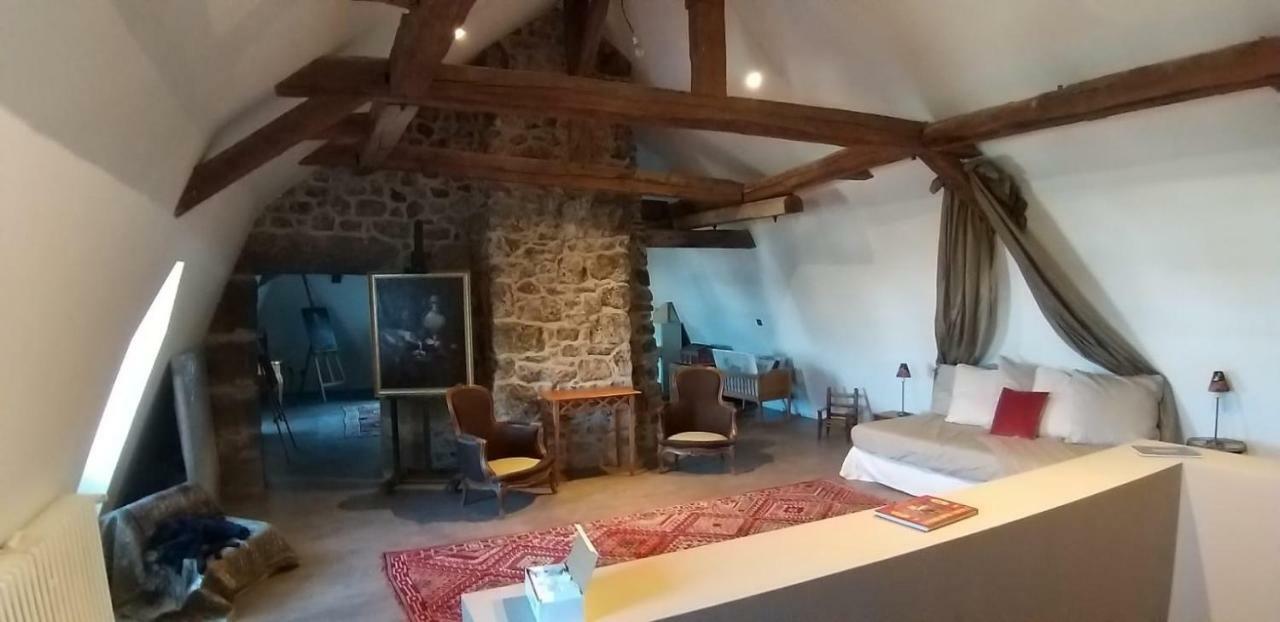 La Cure Grande Maison De Charme De 2 A 14 Personnes Saint-Urcize Exterior foto