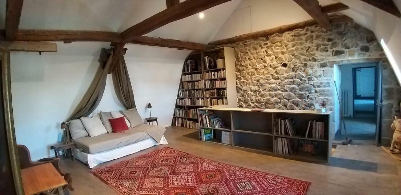 La Cure Grande Maison De Charme De 2 A 14 Personnes Saint-Urcize Exterior foto